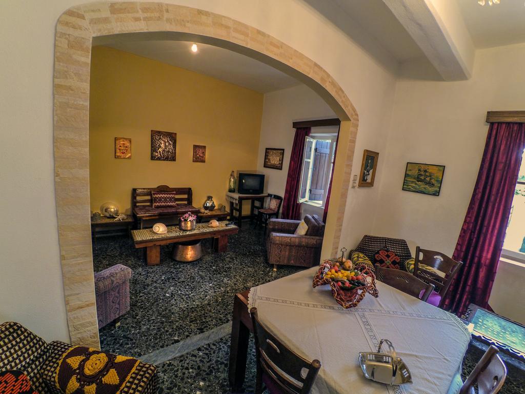 Apartamento Venezian Castle House Kíssamos Exterior foto